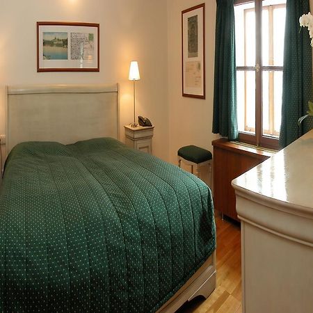 Rezidence Lundborg Hotel Praga Habitación foto