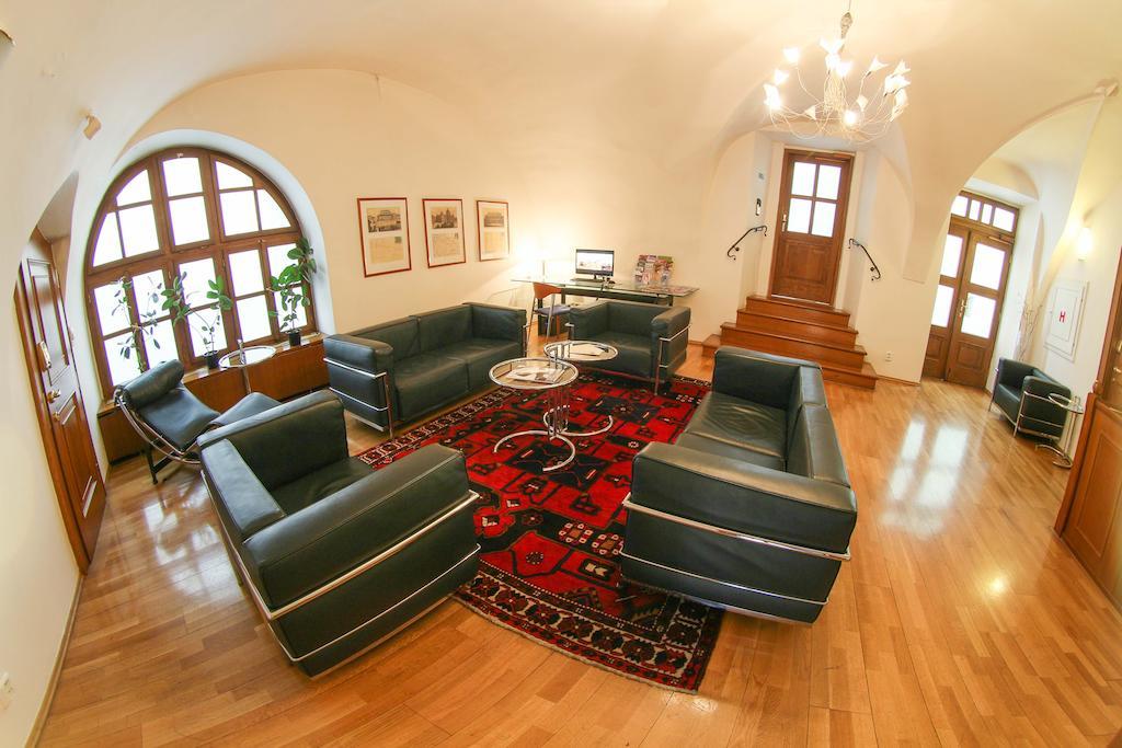 Rezidence Lundborg Hotel Praga Exterior foto